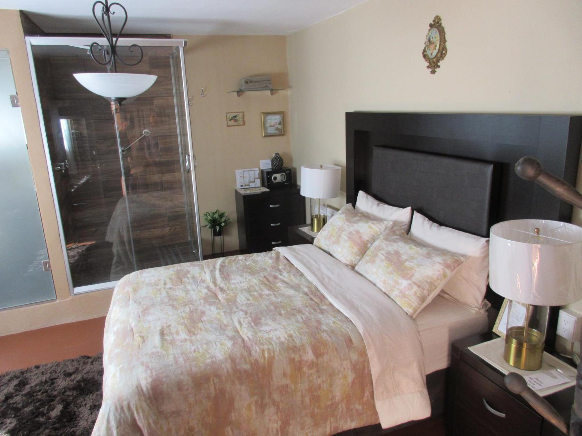 Casa De Escaleras Hotel